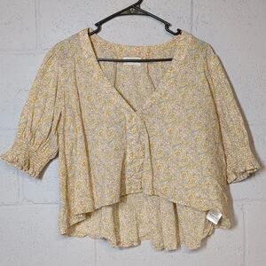 Urban Outfitters Ditsy Floral Cottage Core Cropped Bubble Sleeve Cotton …